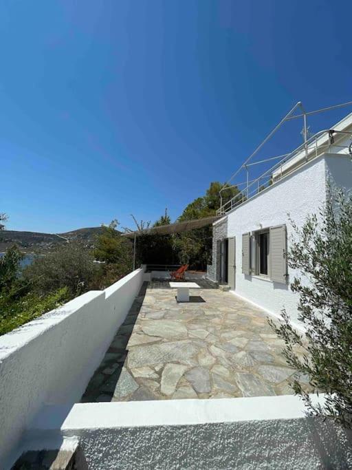 Attica Vacation Home Dhaskalion Bagian luar foto