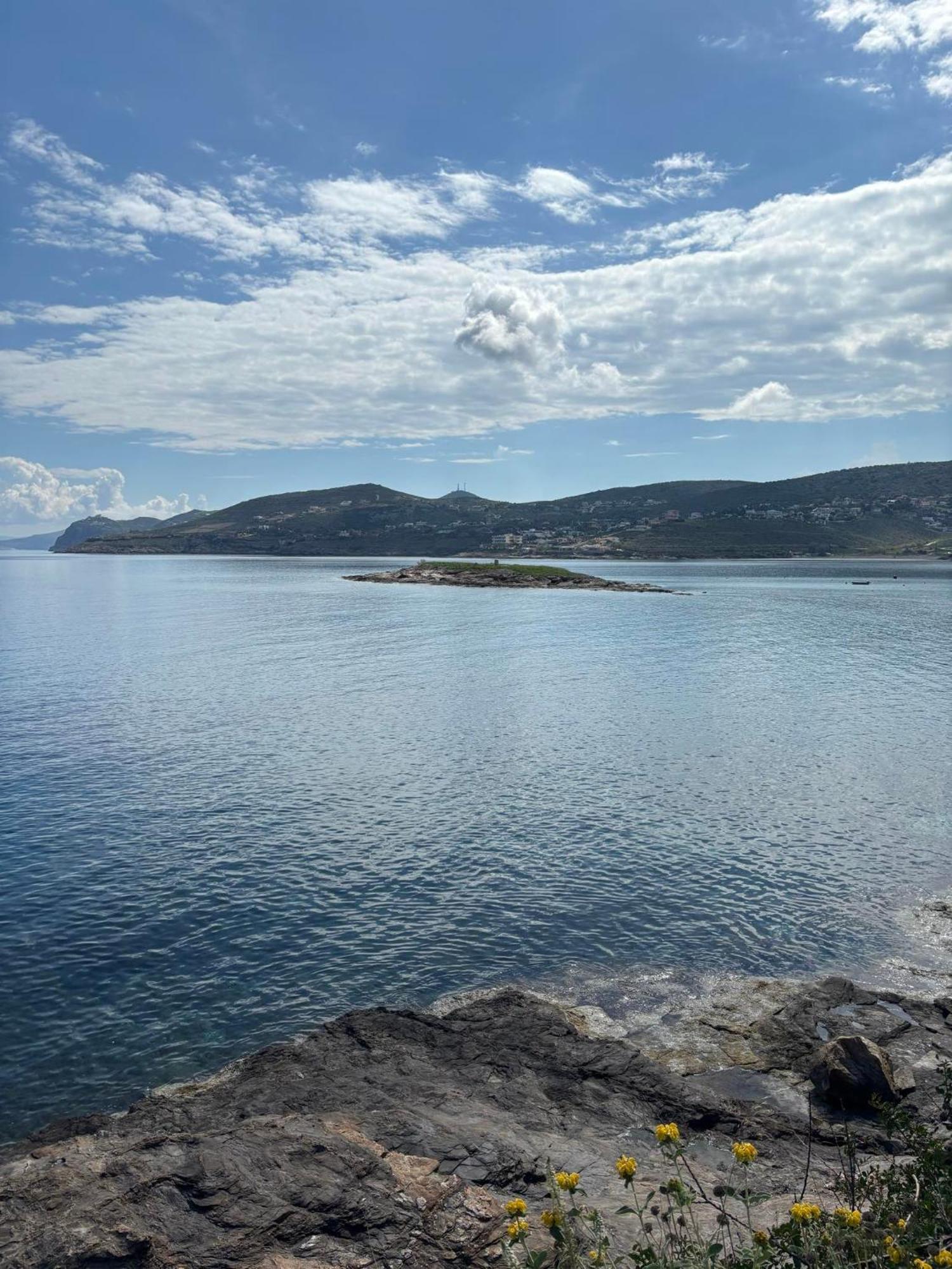 Attica Vacation Home Dhaskalion Bagian luar foto