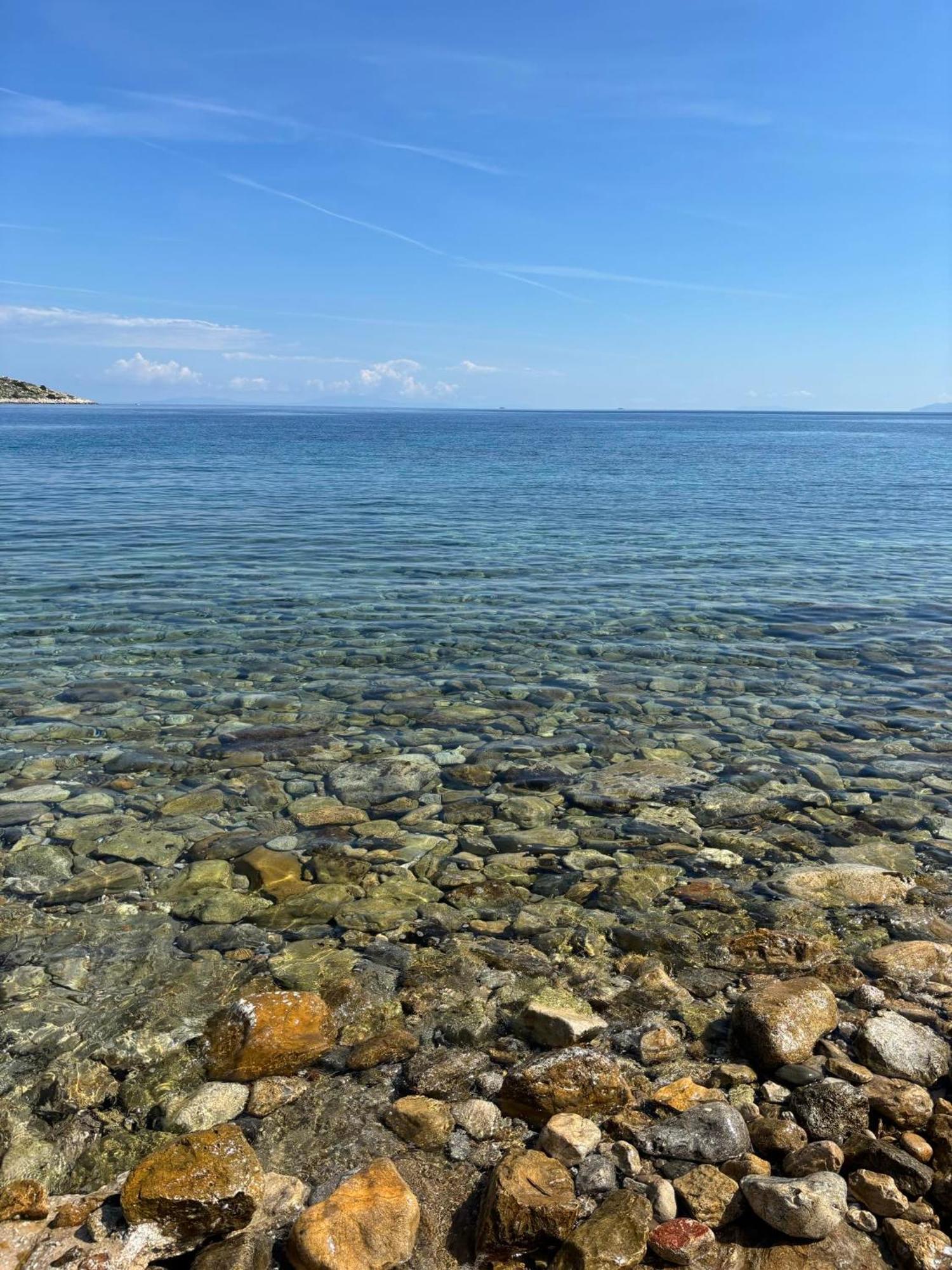Attica Vacation Home Dhaskalion Bagian luar foto